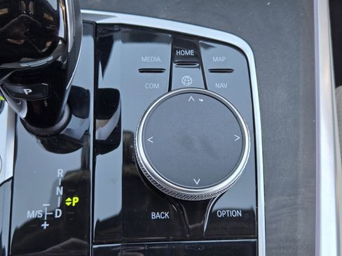 Used 2022 BMW X5 xDrive40i w/ M Sport Package image 24