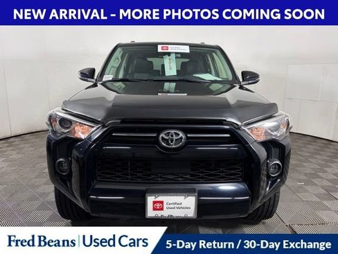Certified 2022 Toyota 4Runner SR5 Premium w/ TRD Black Wheel Package (TMS) AWD/4WD image 2