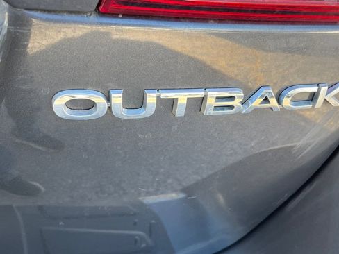 Used 2019 Subaru Outback 2.5i Premium image 23