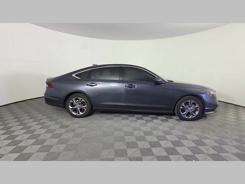 Used 2024 Honda Accord EX image 36
