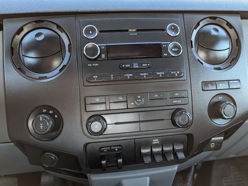 Used 2012 Ford F250 XL w/ PWR Equipment Group AWD/4WD image 10