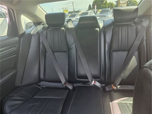 Used 2018 Honda Accord EX-L image 23
