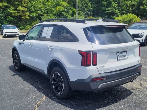 Certified 2023 Kia Sorento X-Line EX AWD/4WD image 6