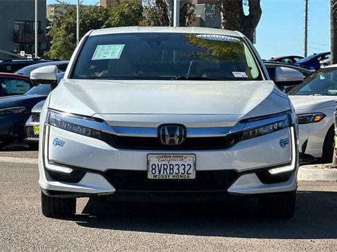 Certified 2021 Honda Clarity Plug-In Hybrid image 10