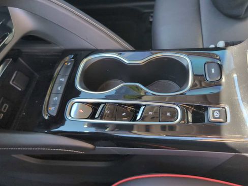 Used 2023 Buick Envision Essence w/ Sport Touring Package image 15