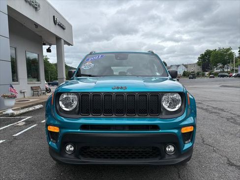Certified 2021 Jeep Renegade Latitude AWD/4WD image 4