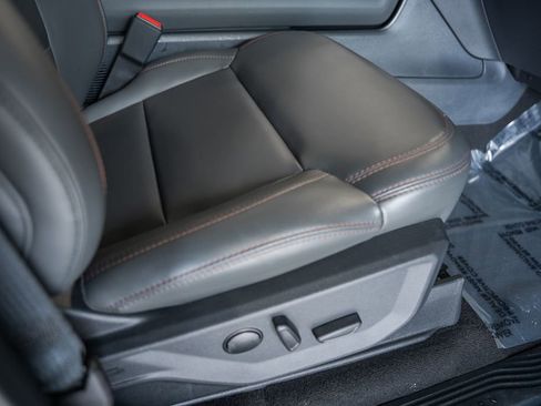 Used 2025 Ford Expedition Max Active image 42