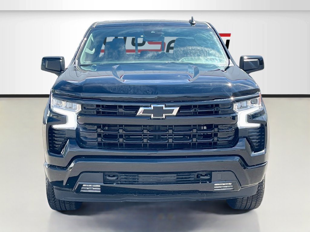 Used 2026 Chevrolet Silverado 1500 RST w/ Convenience Package II AWD/4WD image 2