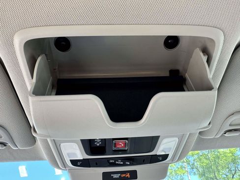 Used 2023 Honda Accord EX image 32