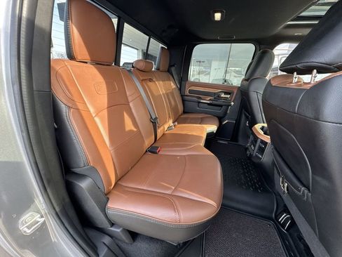 Used 2024 RAM 2500 Limited w/ Safety Group image 27