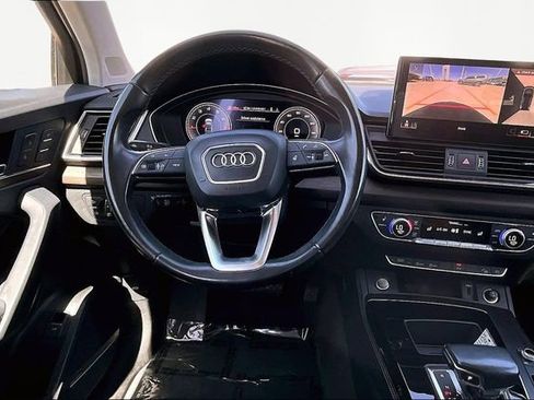 Used 2022 Audi Q5 2.0T Premium Plus w/ Premium Plus Package image 5