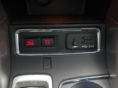 Used 2020 Subaru Ascent Limited w/ Technology Package image 25