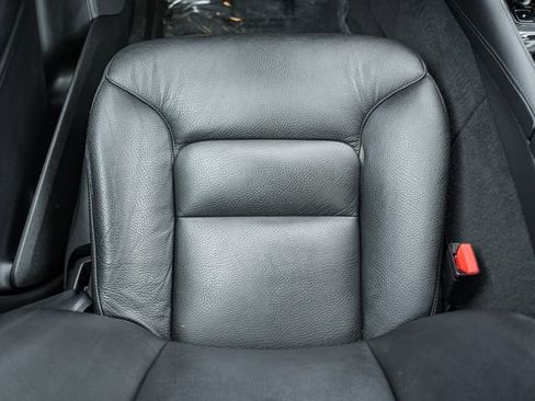 Used 2023 Volvo XC90 B6 Plus w/ Protection Package image 30