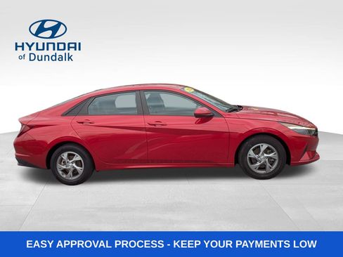 Used 2021 Hyundai Elantra SE image 10