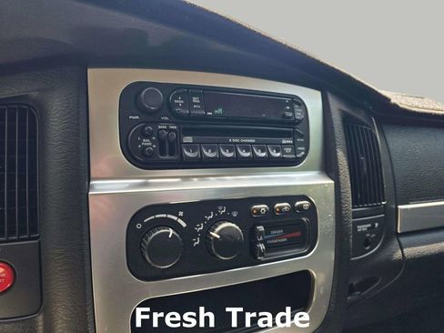 Used 2004 Dodge Ram 1500 Truck 2WD Regular Cab image 12