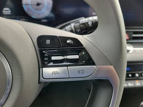 Certified 2024 Hyundai Elantra SEL FWD image 21