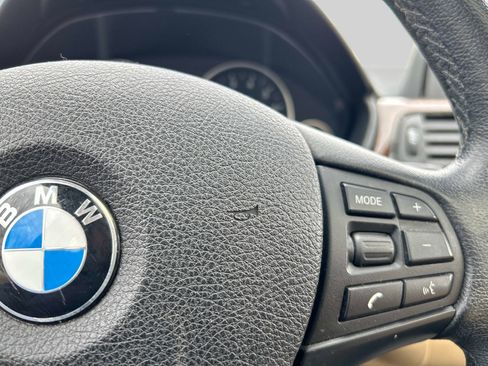 Used 2014 BMW 320i xDrive Sedan image 24