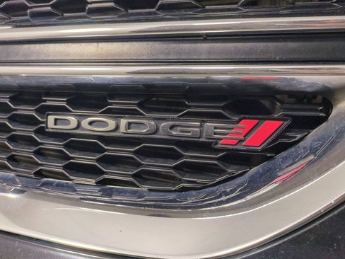 Used 2019 Dodge Grand Caravan SXT FWD image 13