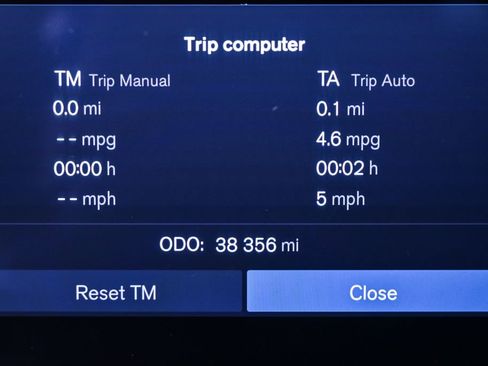 Certified 2023 Volvo XC90 B5 Plus image 13