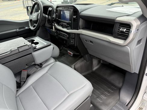 Used 2022 Ford F150 XL RWD image 9
