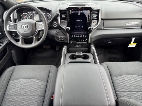 New 2026 RAM 2500 Lone Star AWD/4WD image 12
