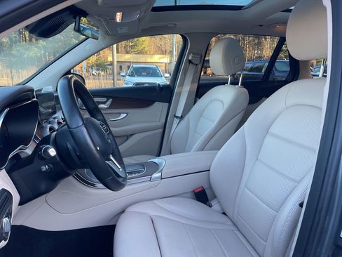 Certified 2021 Mercedes-Benz GLC 300 4MATIC image 21
