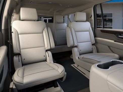 New 2026 GMC Yukon XL Denali AWD/4WD image 17
