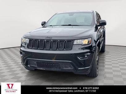 Used 2019 Jeep Grand Cherokee Altitude