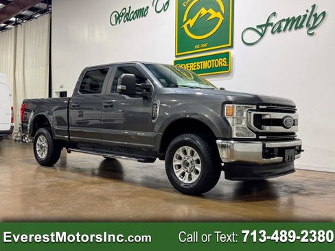Used 2020 Ford F250 XL w/ STX Appearance Package image 1