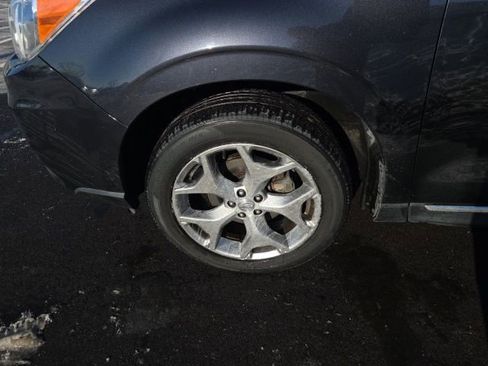 Used 2016 Subaru Forester 2.5i Touring w/ Eyesight & Navigation System image 17