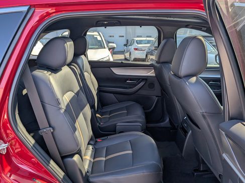 Used 2024 MAZDA CX-90 Plug-In Hybrid w/ Premium Plus image 12