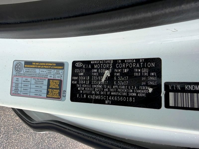 Used 2019 Kia Sedona LX FWD image 36