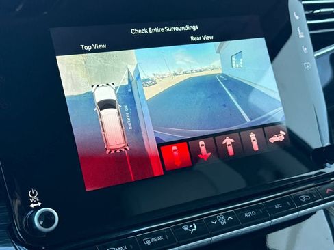 Used 2022 Jeep Wagoneer Series III w/ Convenience Group I image 23