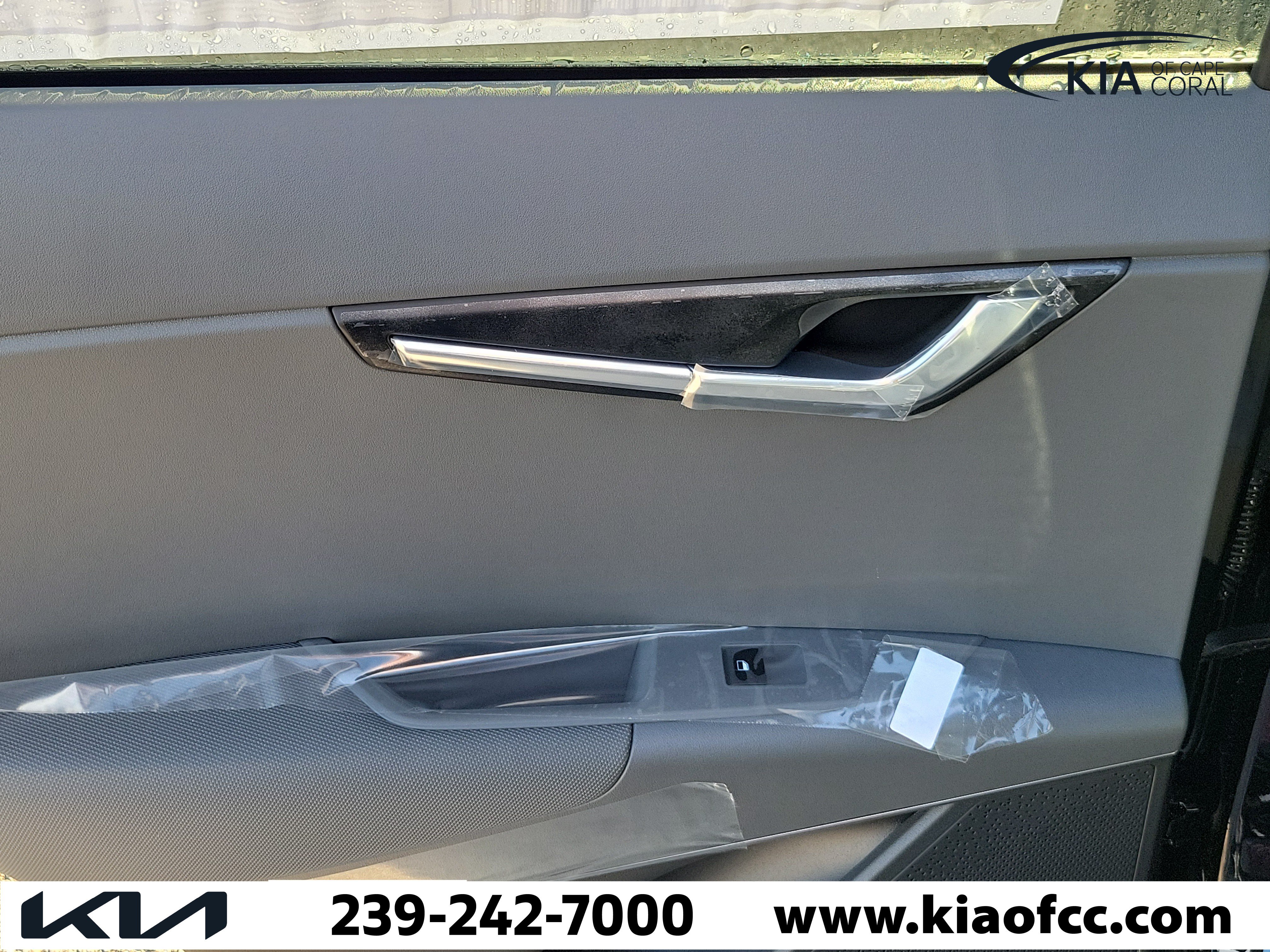 New 2026 Kia Niro EX FWD image 14