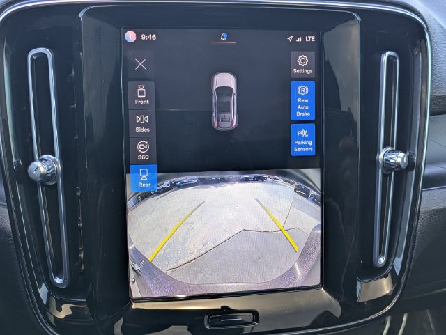 Certified 2023 Volvo C40 P8 Recharge Ultimate AWD/4WD image 23