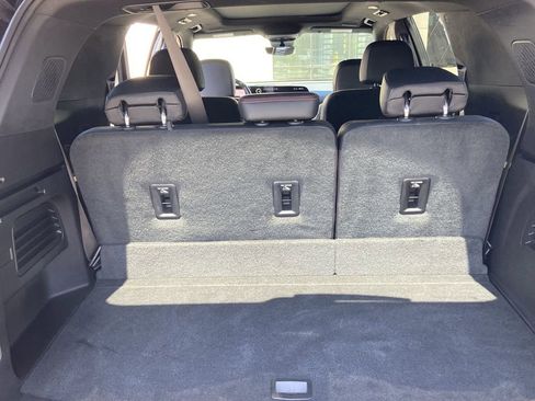 Used 2024 Chevrolet Traverse RS w/ LPO, Floor Liner Package FWD image 23