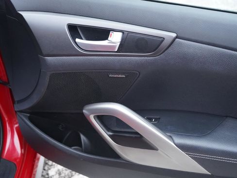 Used 2016 Hyundai Veloster Turbo image 57