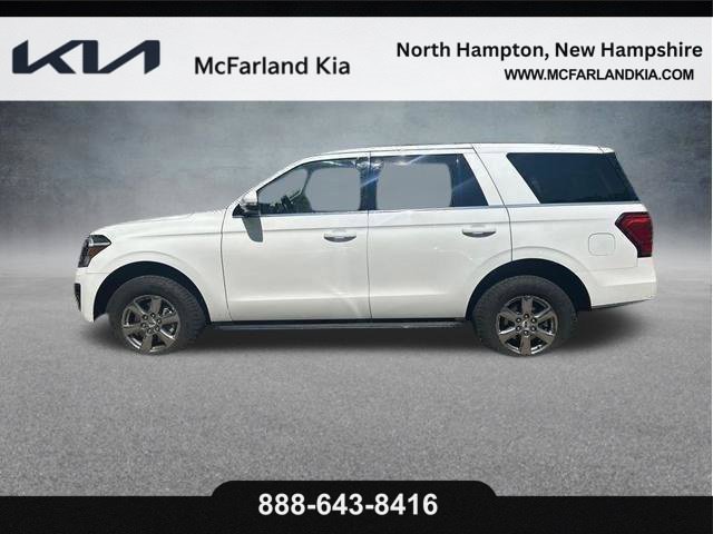 Used 2023 Ford Expedition XLT AWD/4WD image 17