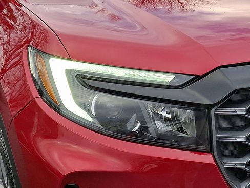 Used 2023 Honda Passport TrailSport image 9