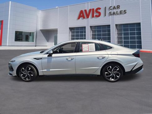 Used 2025 Hyundai Sonata SEL FWD image 10