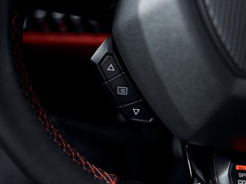 Used 2023 Lamborghini Huracan EVO image 55