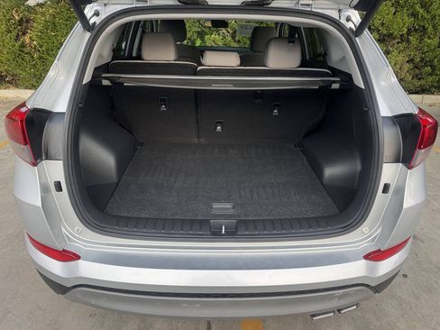 Used 2017 Hyundai Tucson Sport FWD image 14