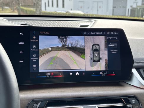 Certified 2025 BMW X1 xDrive28i w/ Technology Package image 23