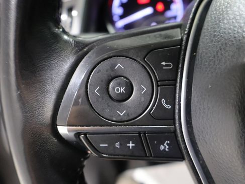 Used 2019 Toyota Camry XLE FWD image 31