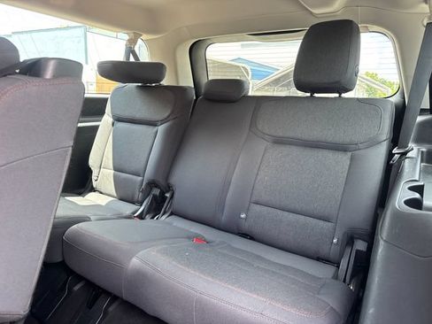 Used 2025 Ford Expedition Max Active AWD/4WD image 12
