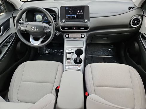 Used 2023 Hyundai Kona SE FWD image 16