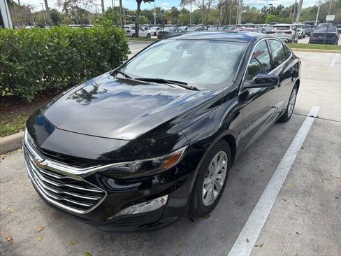 Used 2024 Chevrolet Malibu LT image 1