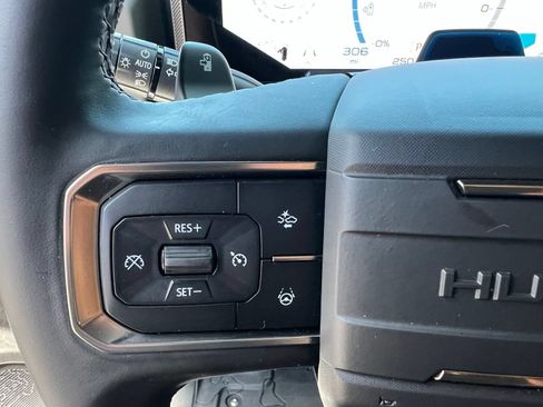 Used 2025 GMC Hummer EV 2X AWD/4WD image 47