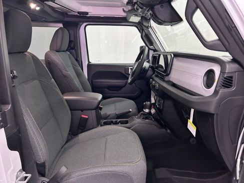 New 2025 Jeep Wrangler Sport S image 19