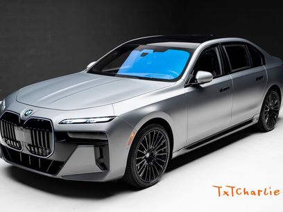 Used 2025 BMW 760i xDrive w/ Executive Package